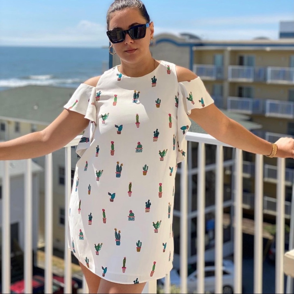 Dress - Picture 2 of 2